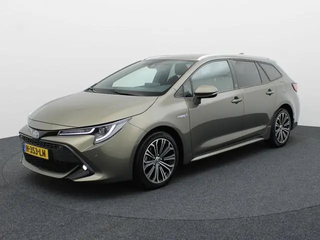 Toyota Corolla Touring Sports 1.8 Hybrid Dynamic | Keyless | Trekhaak | Stuur & Stoel verwarming | P...