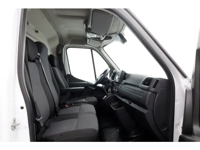 Renault Master T33 2.3 dCi 150pk L1H2 Automaat Energy Comfort Airco/Navi/Camera 07-2022