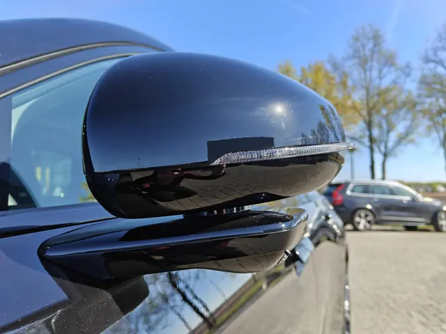 Volvo ES90