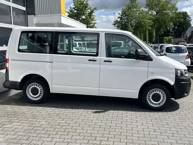 Volkswagen Transporter Kombi 2.0 TDI DSG Automaat 140 pk L1H1 BTW en BPM vrij Airco Cruise control Trekhaak PDC 1e eigenaar Marge Euro 5 Personenbus Kombi Combi Tourer Groepsvervoer Ideaal voor ombouw naar Camper