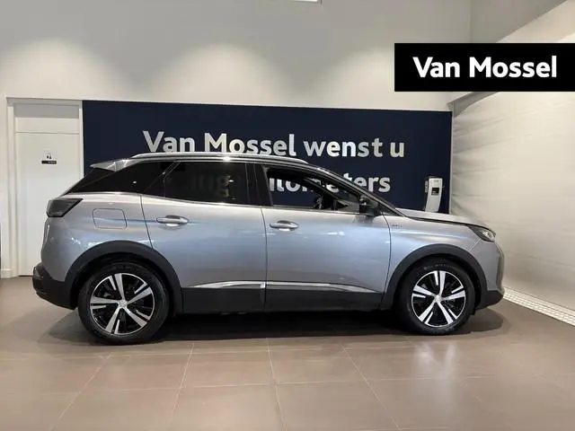 Peugeot 3008 1.6 HYbrid 225 GT