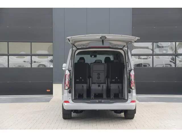 Ford Tourneo