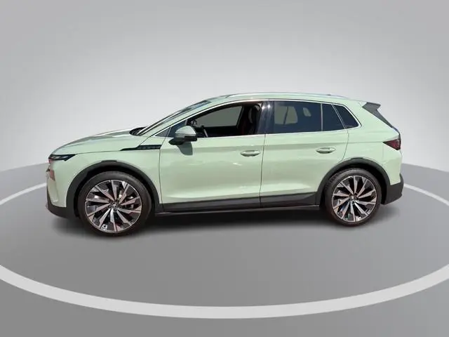Škoda Elroq 85 Business Edition | 21'' inch Velgen Supernova | Trekhaak wegklapbaar | Winter pakket...