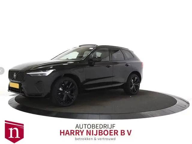 Volvo XC60 2.0 T8 Plug-in hybrid AWD Ultra Black Edition Bowers&Wilkins / Head Up /  Sportplusstoele...