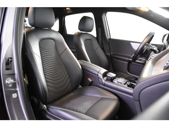 Mercedes-Benz B-klasse 250 e Business *1ste Eigenaar*Leer*Stoelverwarming*Camera*
