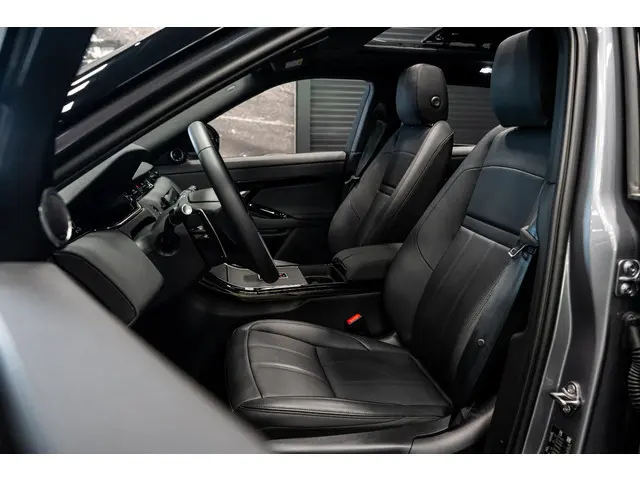 Land Rover Range Rover Evoque 1.5 P270e PHEV AWD Dynamic SE *Panorama / Meridian / Memory / Surround...