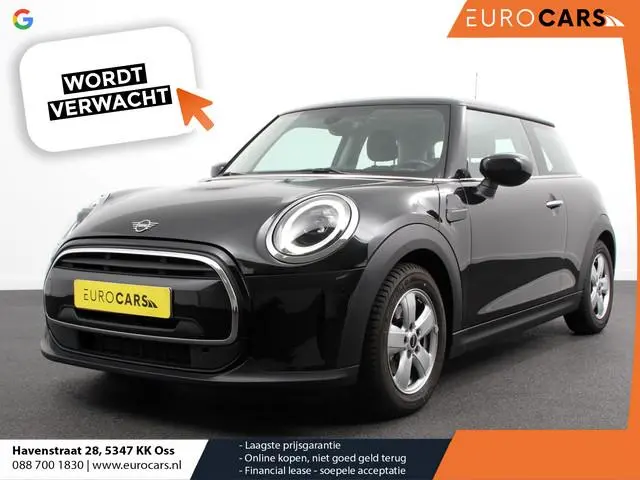 MINI Cooper 1.5 3-Deurs 136pk Automaat Essential Trim Climate control Navigatie Cruise control LED P...