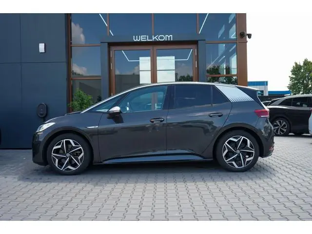 Volkswagen ID.3 First Plus 58 kWh | 92,24% SOH | IQ | Camera | Keyless