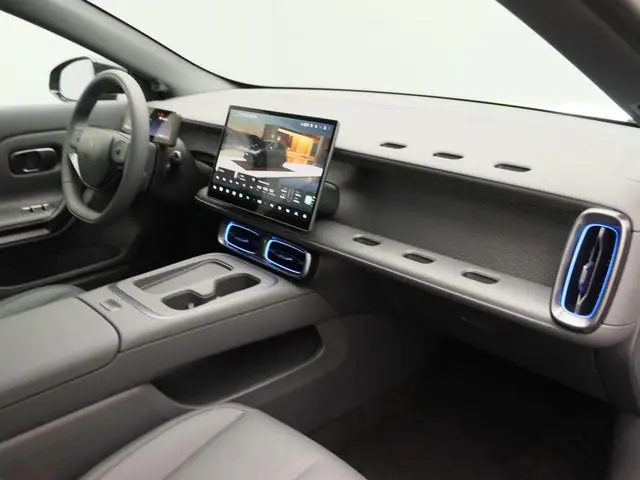 Leapmotor B05