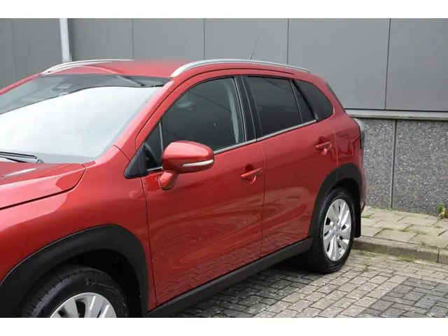 Suzuki S-Cross
