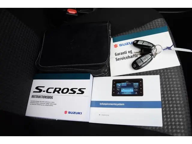 Suzuki S-Cross