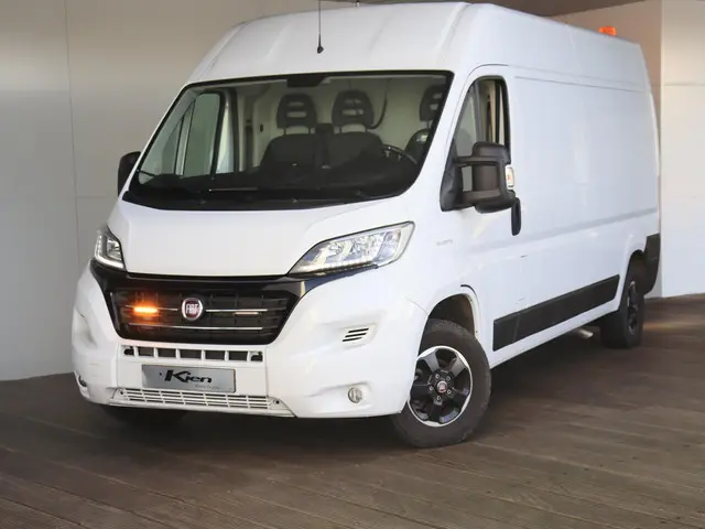 Fiat Ducato 33 2.3 MultiJet L3H2  | Verkeersmaatregelen | Navi | Omvormer | Achteruitrijcamera | Cru...