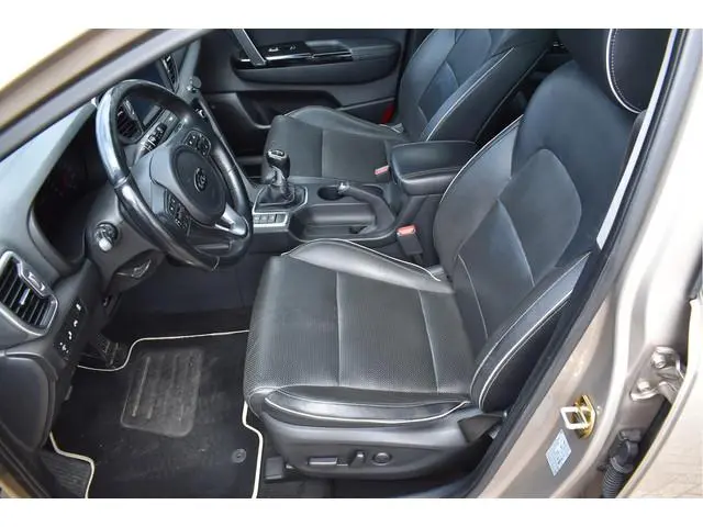 Kia Sportage 1.6 GDI Navi Vol Leder Camera Trekhaak Keyless 19 Inch