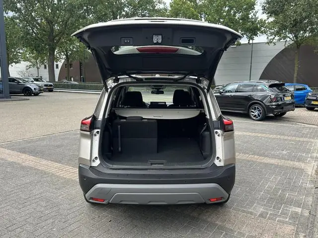 Nissan X-Trail 1.5 e-4orce N-Connecta 4WD 7p. 7 PERSOONS| ACHTERBANK VERWARMD| STOEL + STUURVERWARMI...