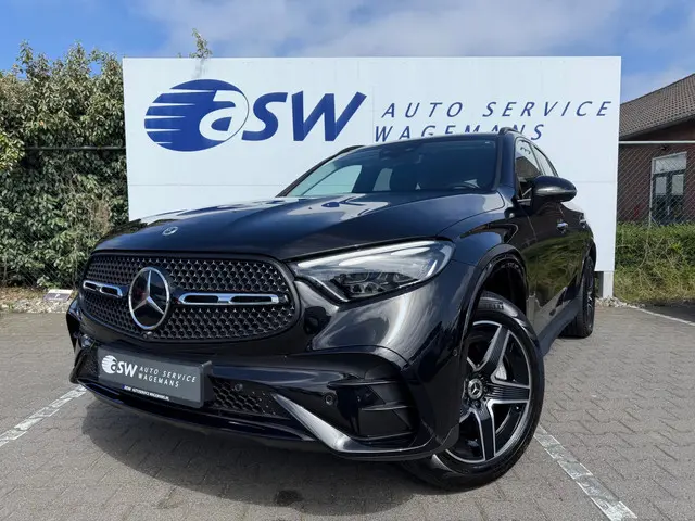 Mercedes-Benz GLC-klasse 300e 4MATIC AMG Line | Trekhaak | ACC | 360* Camera | Keyless | 19 inch
