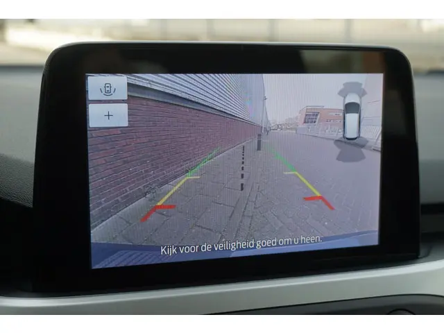 Ford Focus Wagon 1.0 EcoB.125PK Hybrid Business/Camera/AppleCarPlay Rijklaar incl.Garantie.