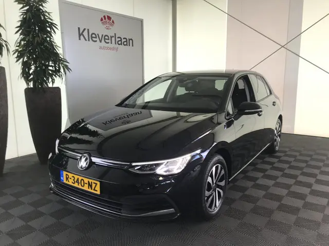 Volkswagen Golf 1.5 TSI  Active | Climate control | Apple carplay | Navigatie | Bluetooth |