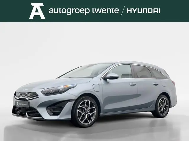 Kia Ceed Sportswagon 1.6 GDI PHEV Dynamicline | Stoelverwarming | Navigatie | LED
