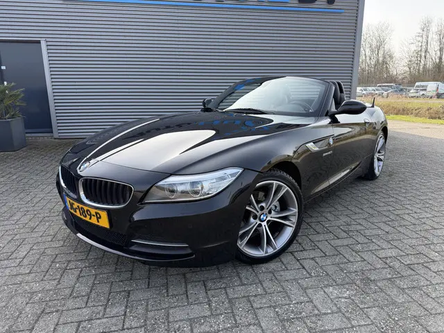 BMW Z4 Roadster sDrive20i High Executive Navi Pro Stoelverwarming PDC 18 Inch