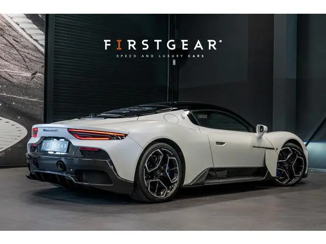 Maserati MC20