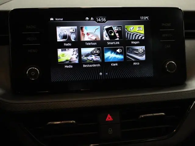 Skoda Kamiq 1.0 TSI 110pk DSG Blackline Navigatie Apple Carplay/Android Auto Adaptive Cruise Control...