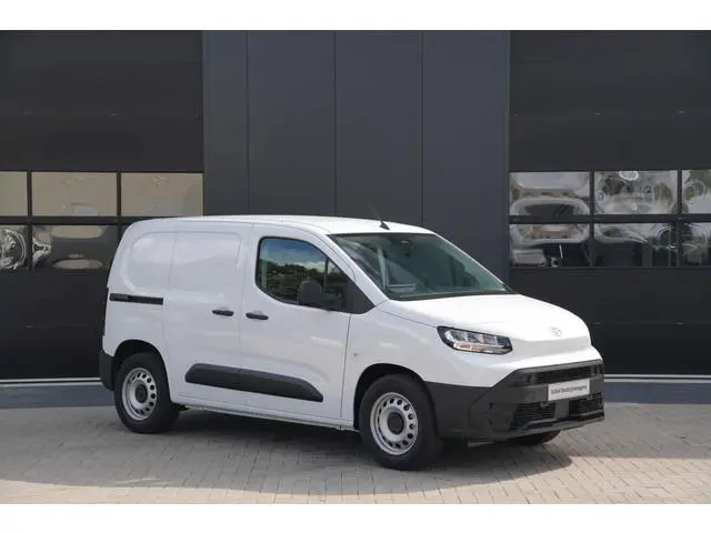 Toyota PROACE CITY Electric Comfort L1 50 kWh - Airco - Carplay - Cruise - 230v - Rijklaar