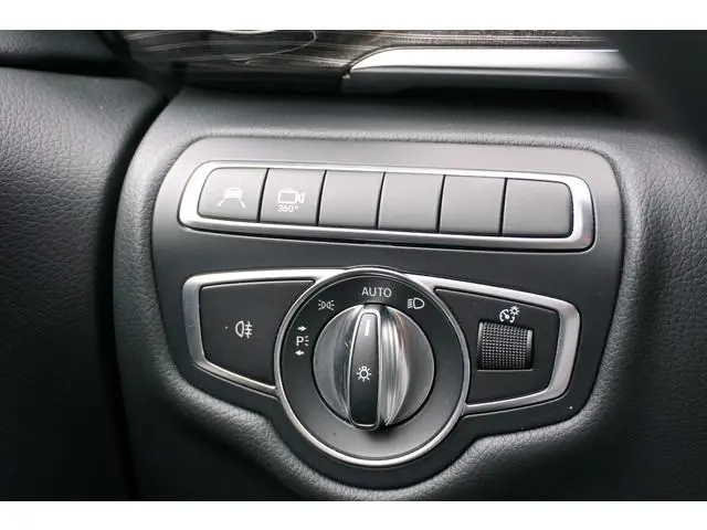 Mercedes-Benz EQV