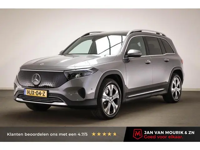 Mercedes-Benz EQB 250+ Luxury Line LIMITED 7p. 71 kWh | SOH 99% | PANORAMADAK | STOELVERWARMING | CA...