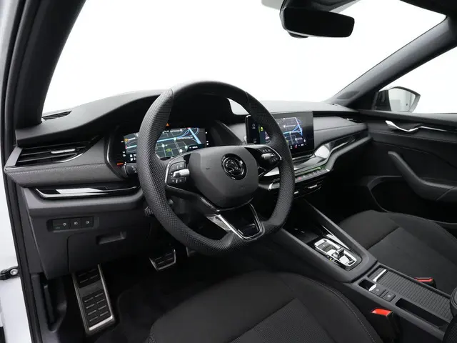Skoda Octavia Combi 1.4 TSI 204 pk iV PHEV Sportline | Head-up display | Achteruitrijcamera | Adapti...
