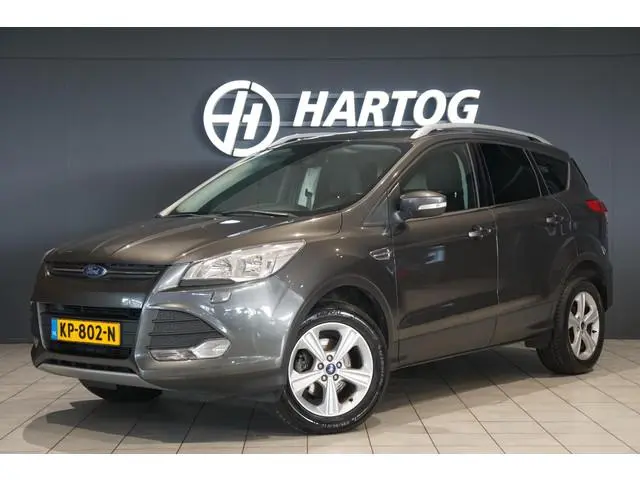 Ford Kuga 1.5 Trend + WINTERPAKKET / NAVIGATIE / PDC