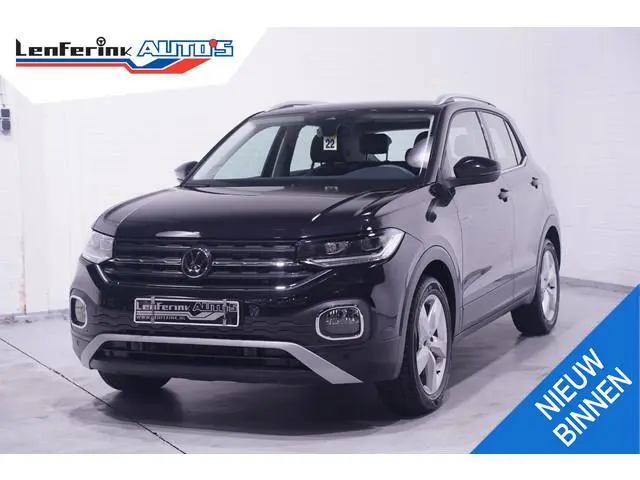 Volkswagen T-Cross 1.0 TSI Style Apple Carplay Navi Clima Led koplampen PDC v+a Stoelverwarming Crui...