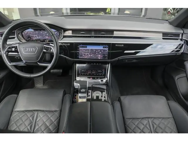 Audi A8 60 TFSIe 462pk S-Line Quattro Panoramdak *BTW* B&O *SOH 100%* 4-Wielsturing RS stoelen Lucht...
