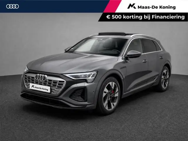Audi Q8 e-tron 55 408pk Quattro S Edition Competition 115 kWh · SOH 90,9% · Panoramadak · Luchtverin...