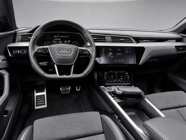 Audi Q8 e-tron