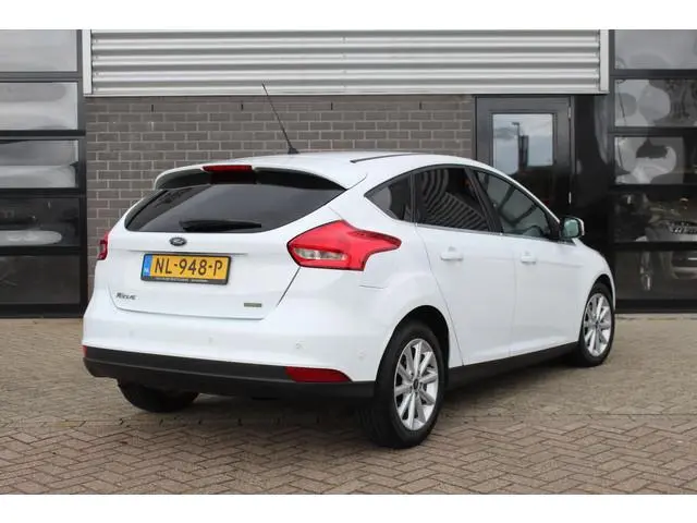Ford Focus 1.0 Titanium / Carplay / Climate / N.A.P.