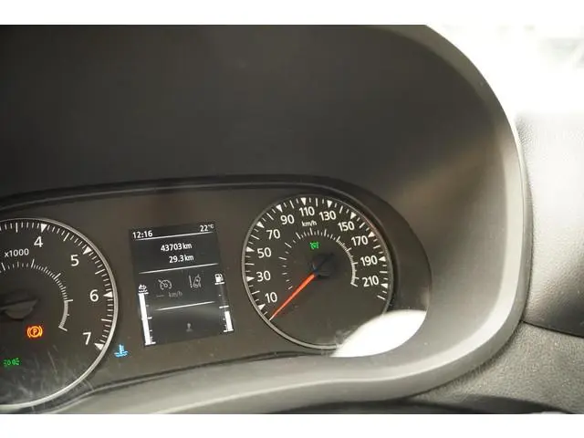 Nissan Interstar
