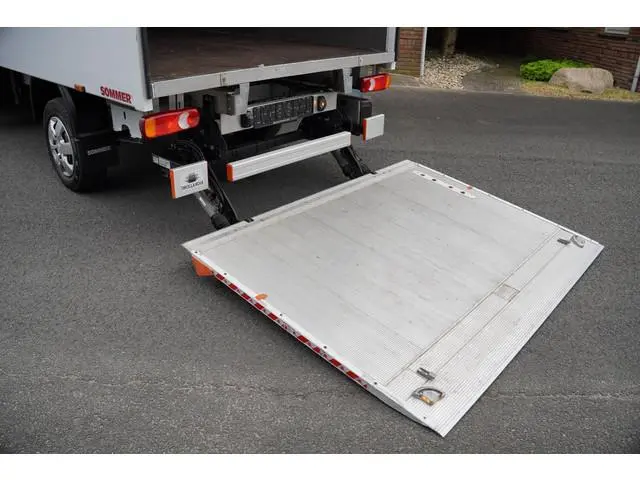 Nissan Interstar