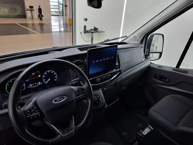 Ford E-Transit 350 L2 H2 Trend 68 kWh Bott Vario Inrichting