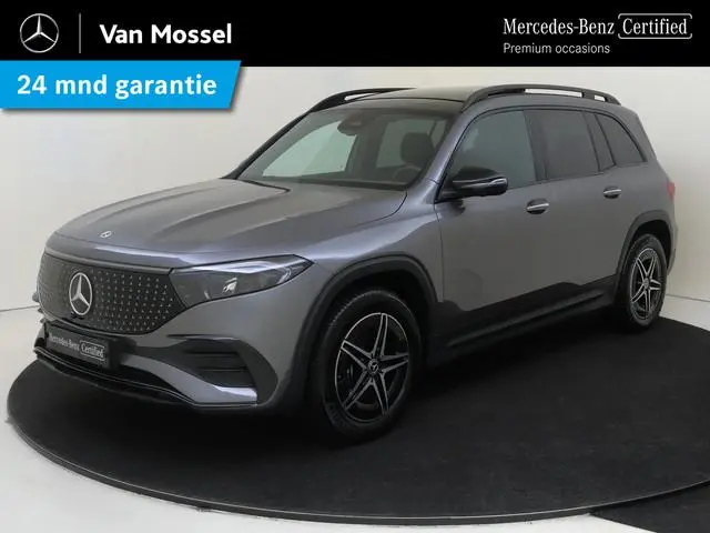 Mercedes-Benz EQB 250+ Business Solution AMG 71 kWh / Panoramadak/ Night/ 360 camera/ Winter Pack
