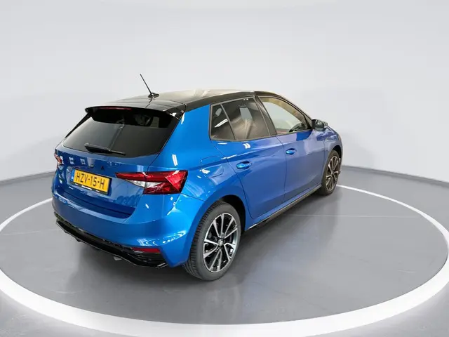 Skoda Fabia 1.0 TSI 110pk DSG Monte Carlo · Camera · Apple/Android Car Play · Stoelverwarming · Crui...