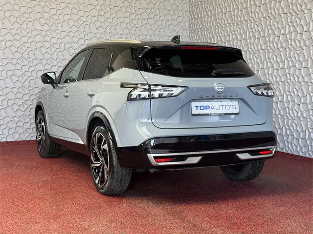 Nissan Qashqai 1.3 MHEV 160PK TEKNA PLUS BOSE TWO TONE 20''LMV  LEER ALCANTARA PANO MASSAGE BOSE STO...