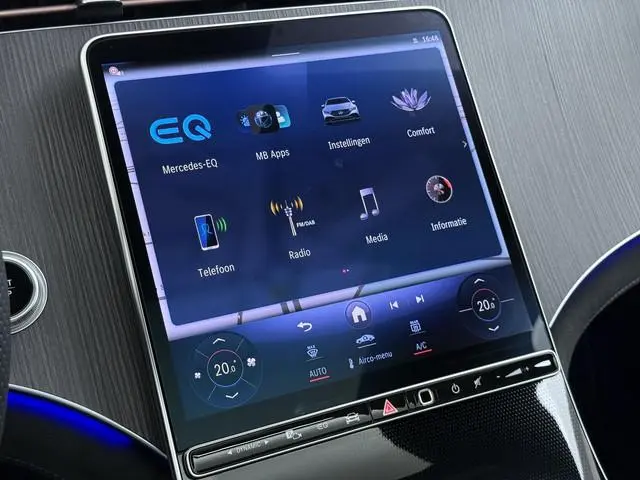 Mercedes-Benz EQE