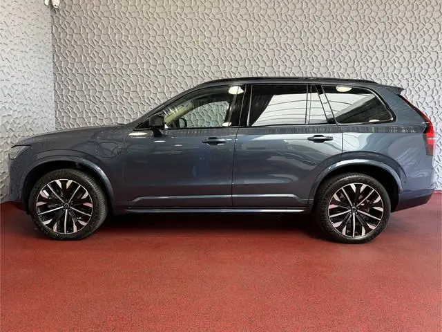 Volvo XC90 2.0 T8 456 PK 12/25 Bowers & Wilkins LUCHTVERING ALCANTARA.HEMEL 12/25  AWD  7P ULTRA DAR...