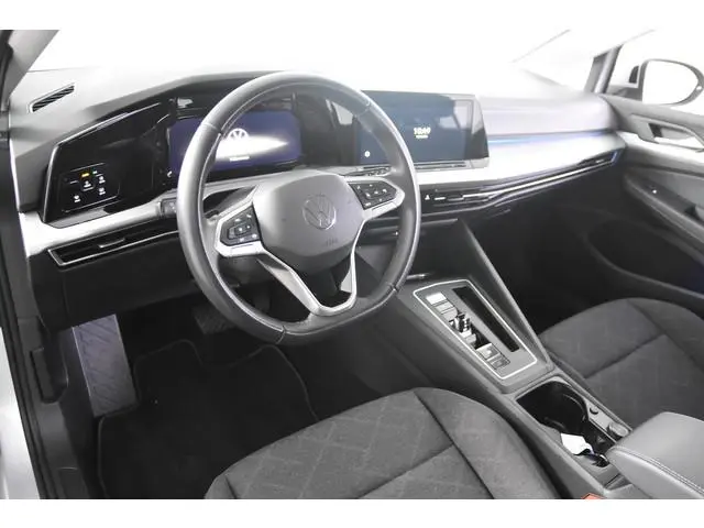 Volkswagen Golf 1.0 eTSI Life Business *1ste Eigenaar*Navigatie*Ambiente*Camera*