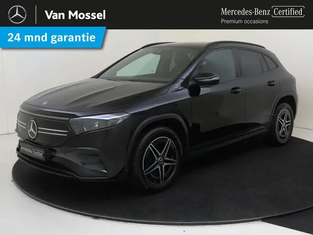 Mercedes-Benz EQA 250 Business Solution AMG 67 kWh Parkeercamera / Sfeerverlichting / Stoelverwarmin...