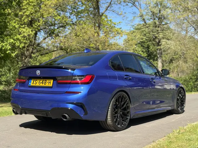 BMW 3-serie 330i M-Sport HUD 360 HK