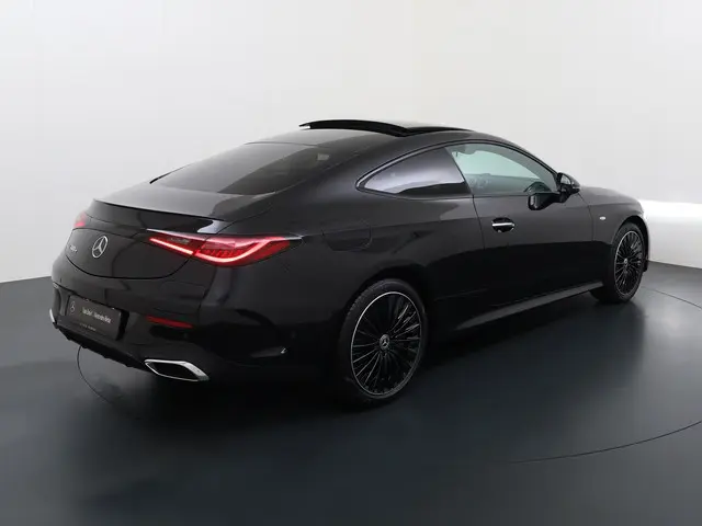 Mercedes-Benz CLE Coupé 300 e AMG Line | Pano Memory Distronic