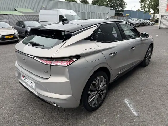 DS DS 4