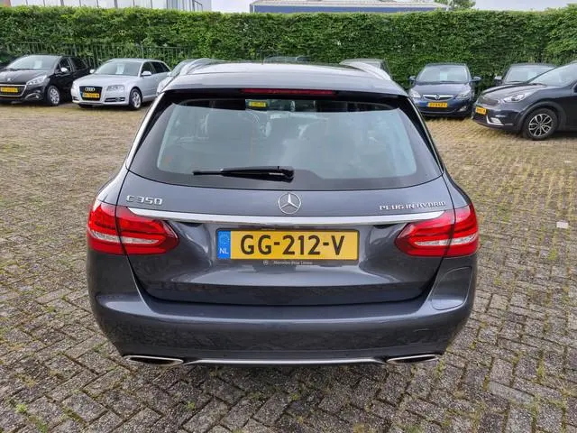 Mercedes-Benz C-Klasse