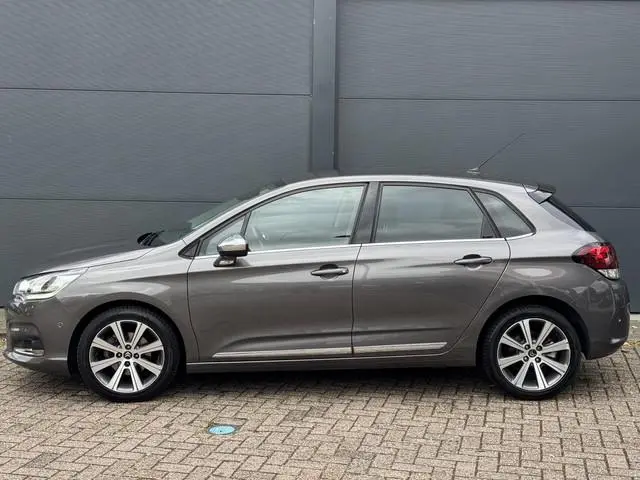 Citroën C4